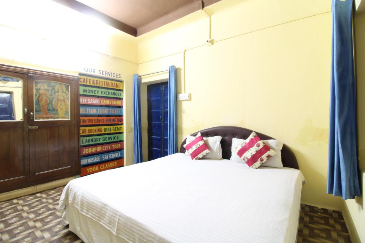 Хостел Travellers House Jodhpur Джодхпур Екстер'єр фото
